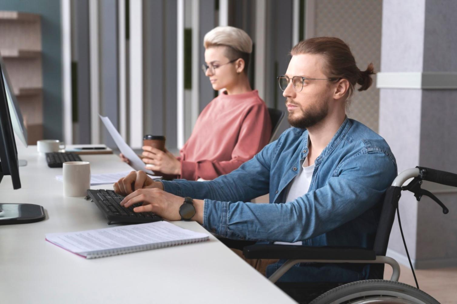 Équipe de professionnels en consultation stratégique